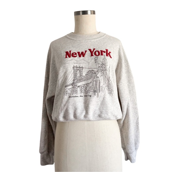 Abercrombie & Fitch Sweaters - Abercrombie grey New York sweatshirt - size S